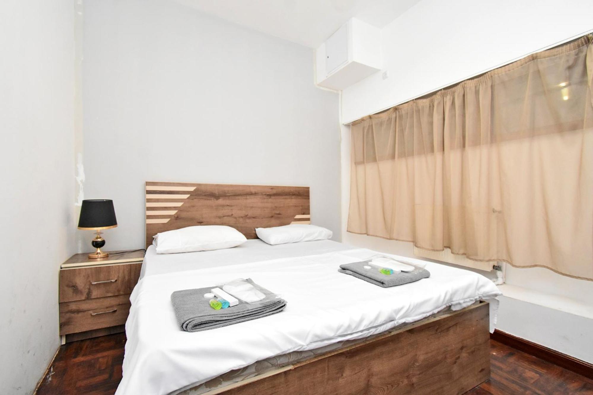 S A Guest House Yerevan Ngoại thất bức ảnh