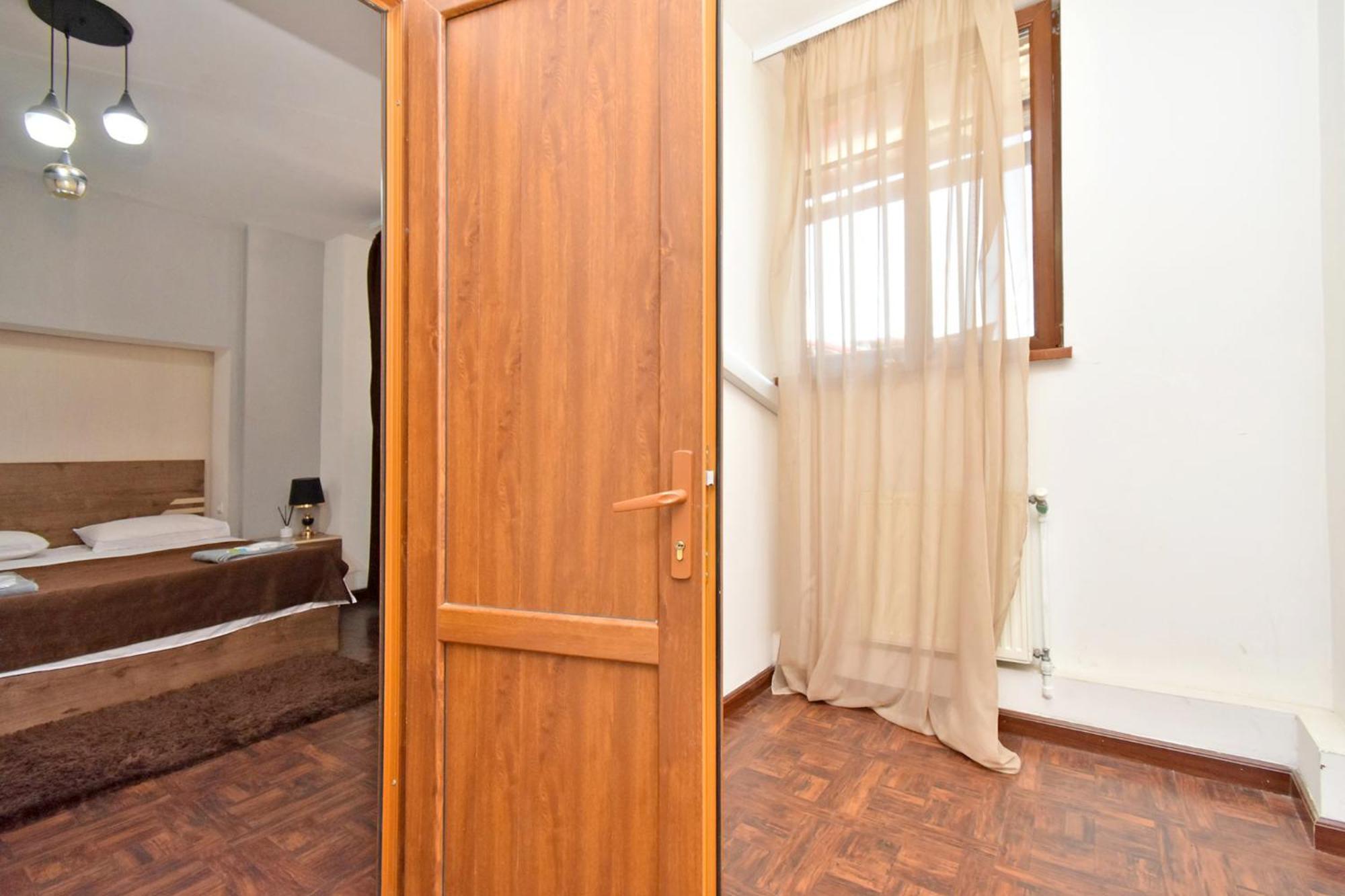 S A Guest House Yerevan Ngoại thất bức ảnh